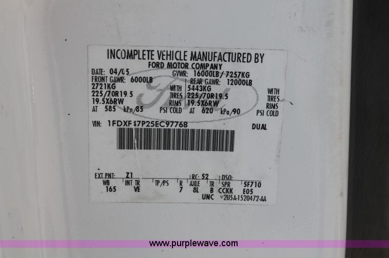 image for item C2789 2005 Ford F450 XL Super Duty service truck