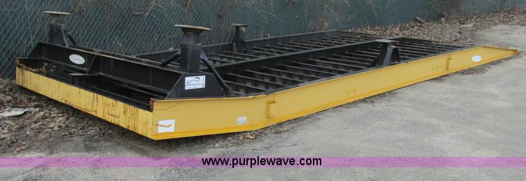 image for item E7037 Portable loading ramp