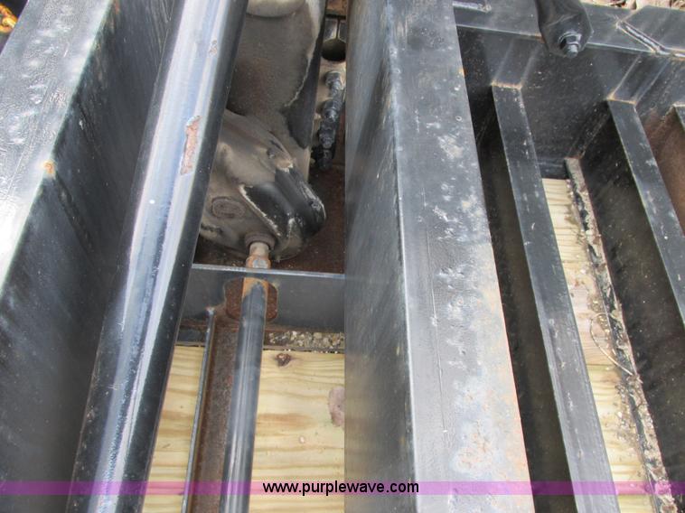 image for item E7037 Portable loading ramp