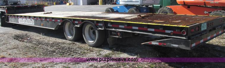 image for item E7039 2006 Ledwell LW48HT2 hydraulic tail trailer