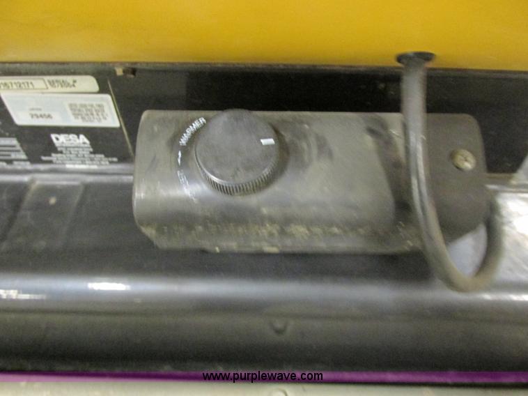 image for item E7063 Desa B600D kerosene heater