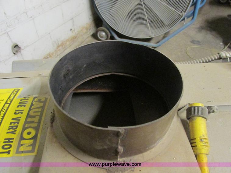 image for item E7065 Frost Fighter IDF500 ductable portable kerosene heater