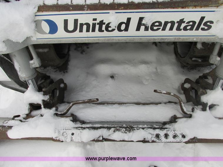 image for item E7067 2004 Takeuchi TL140 skid steer