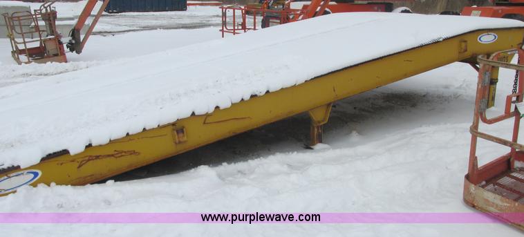 image for item E7070 Ledwell 25' portable loading dock