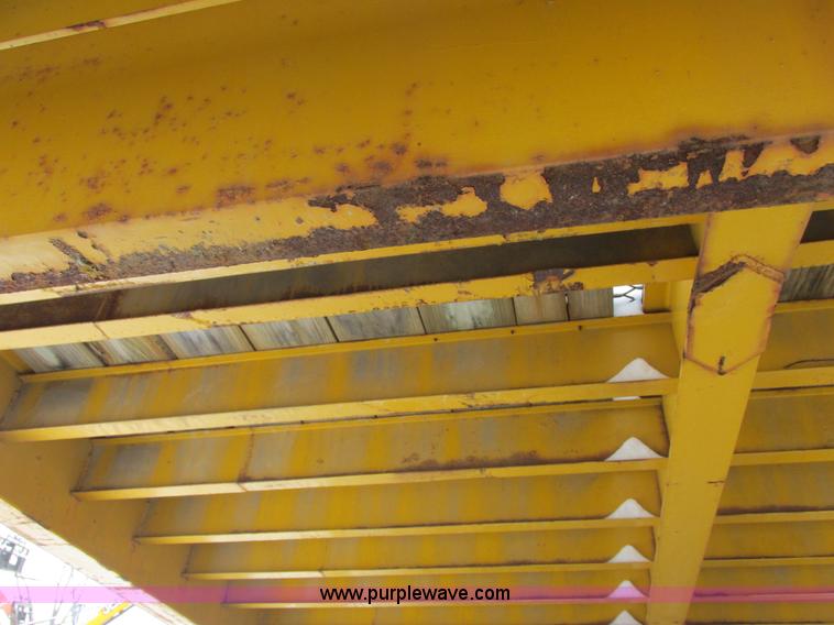 image for item E7070 Ledwell 25' portable loading dock