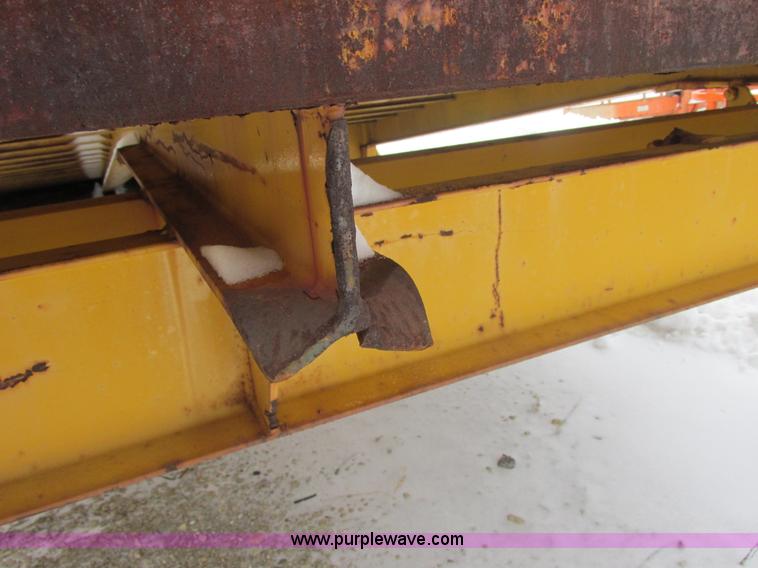 image for item E7070 Ledwell 25' portable loading dock