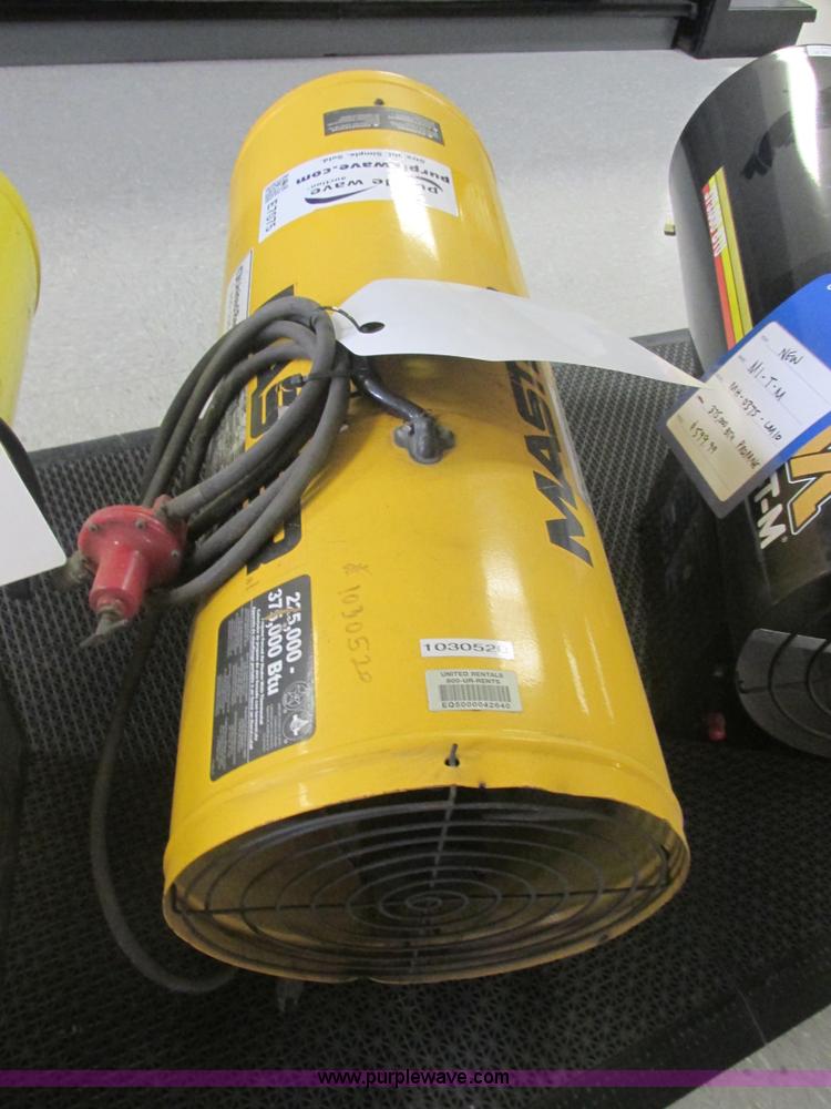 image for item E7075 2007 BLP375AT propane heater with thermostat