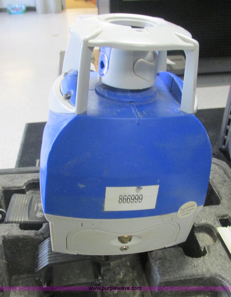 image for item E7080 2006 AGL laser level