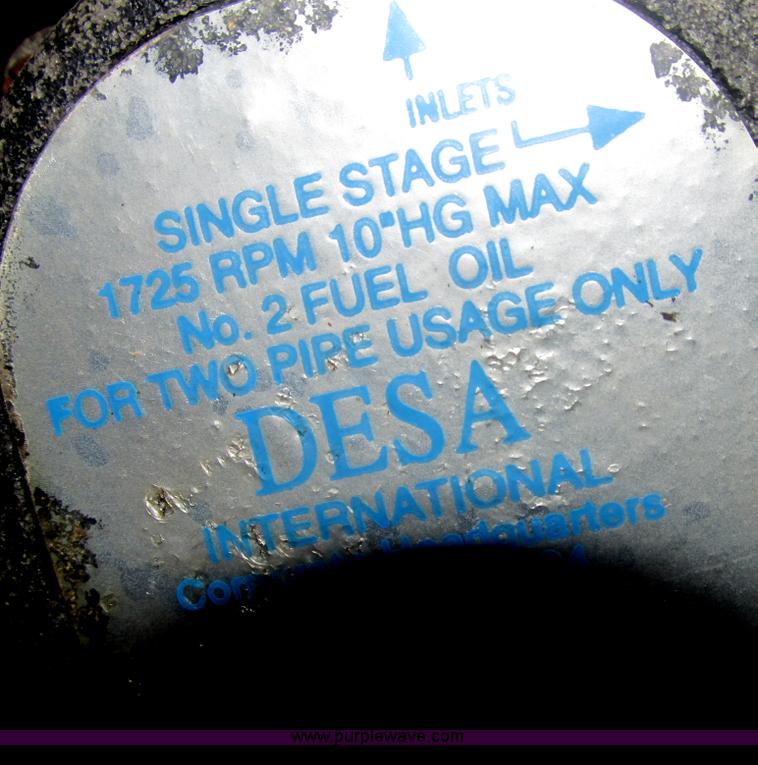 image for item E7089 LB White Tradesmen K600 kerosene heater