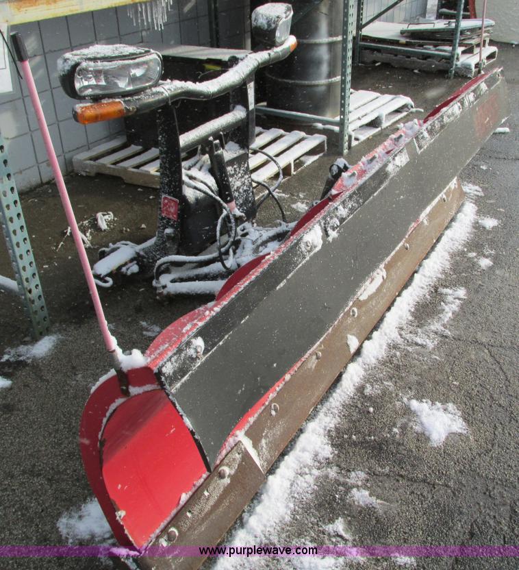 image for item F4273 2005 Ford F250 pickup truck