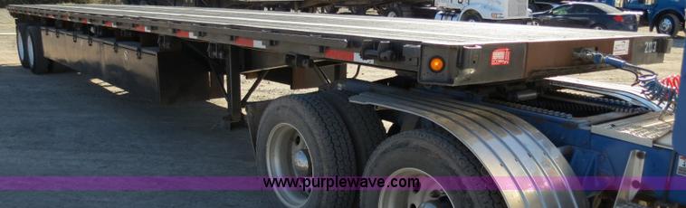 image for item B4562 1986 Monon 48' flatbed trailer