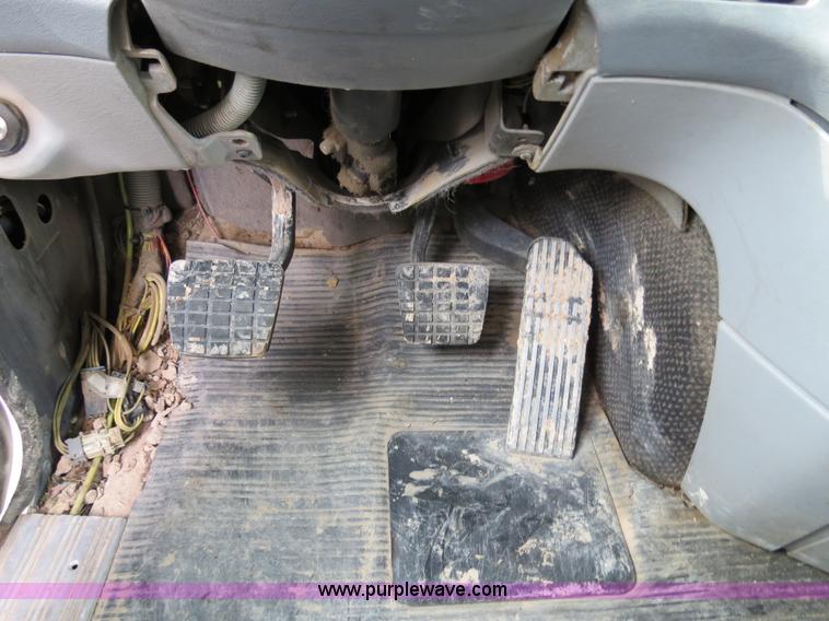 image for item B4575 1999 Freightliner Century Class semi truck