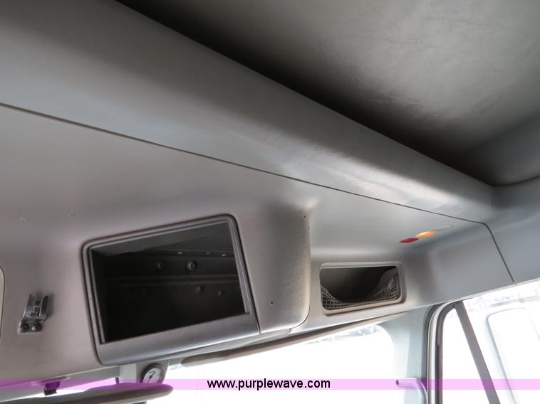 image for item B4575 1999 Freightliner Century Class semi truck