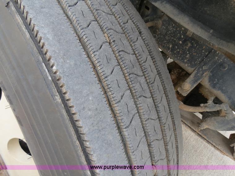 image for item B4575 1999 Freightliner Century Class semi truck