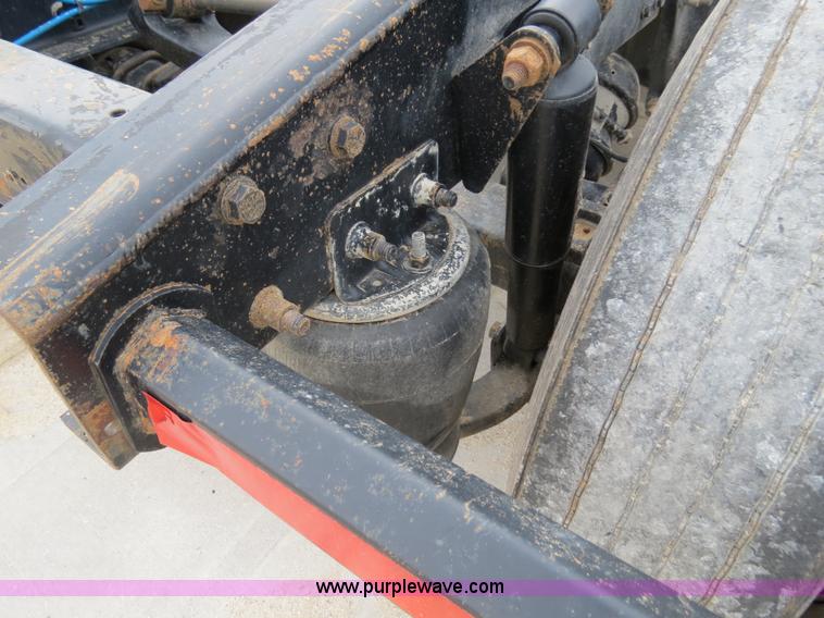 image for item B4575 1999 Freightliner Century Class semi truck