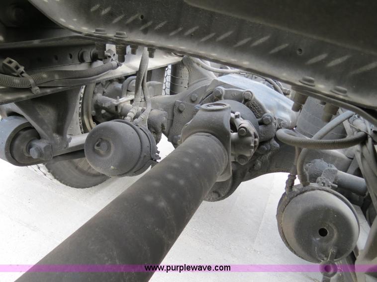 image for item B4578 1999 Freightliner Century Class semi truck