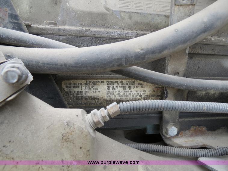 image for item B4579 1998 Peterbilt 377 semi truck