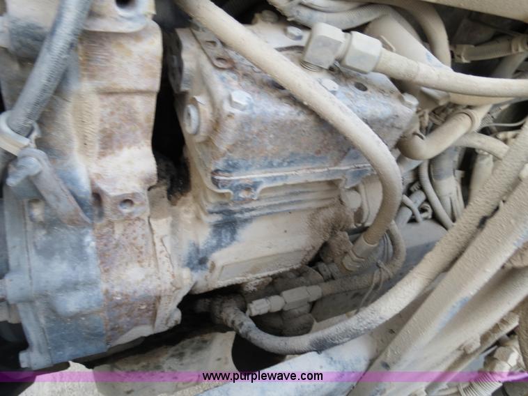 image for item B4586 1999 Kenworth T800 semi truck