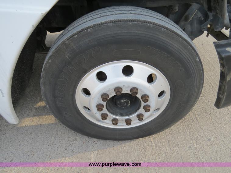 image for item B4593 1998 Freightliner Century Class semi truck