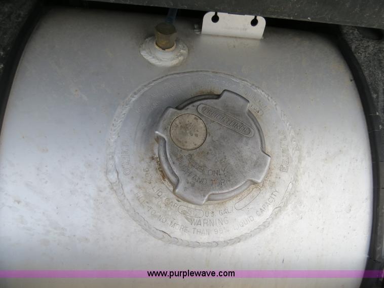 image for item B4593 1998 Freightliner Century Class semi truck