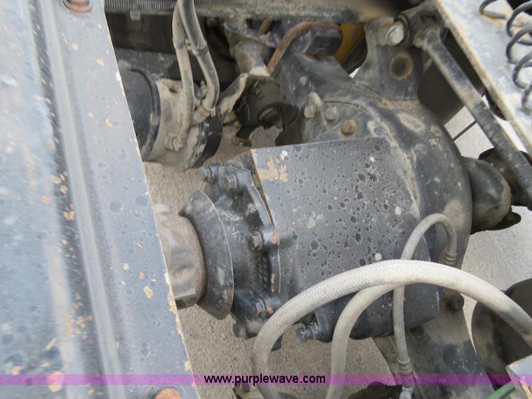 image for item B4593 1998 Freightliner Century Class semi truck