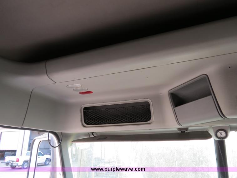 image for item B4594 2003 Freightliner ST120 semi truck