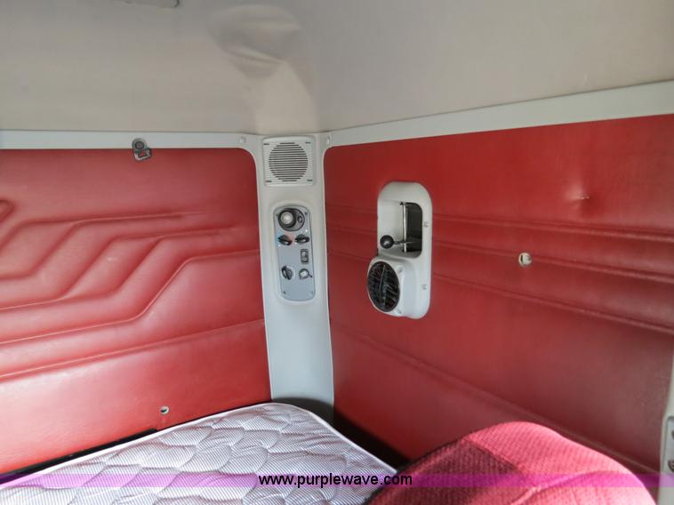 image for item B4594 2003 Freightliner ST120 semi truck