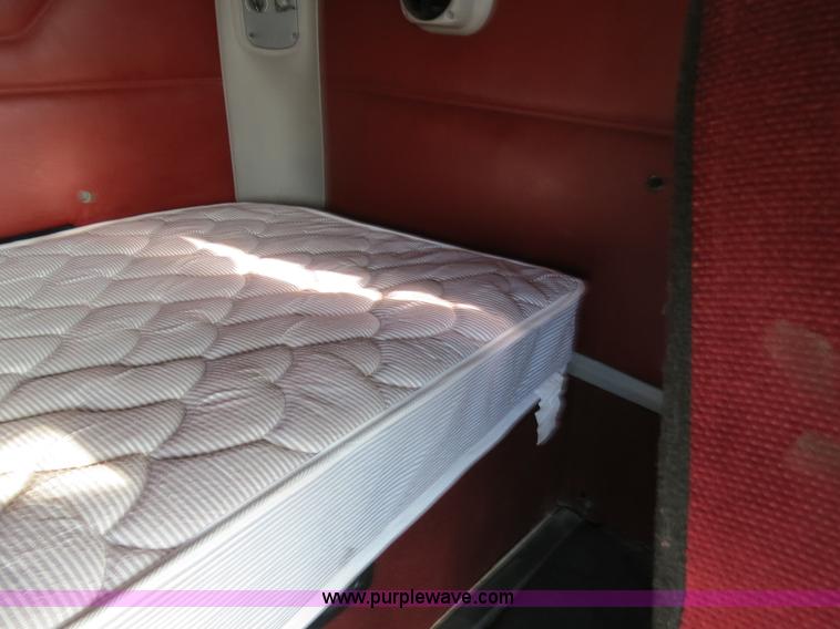 image for item B4594 2003 Freightliner ST120 semi truck