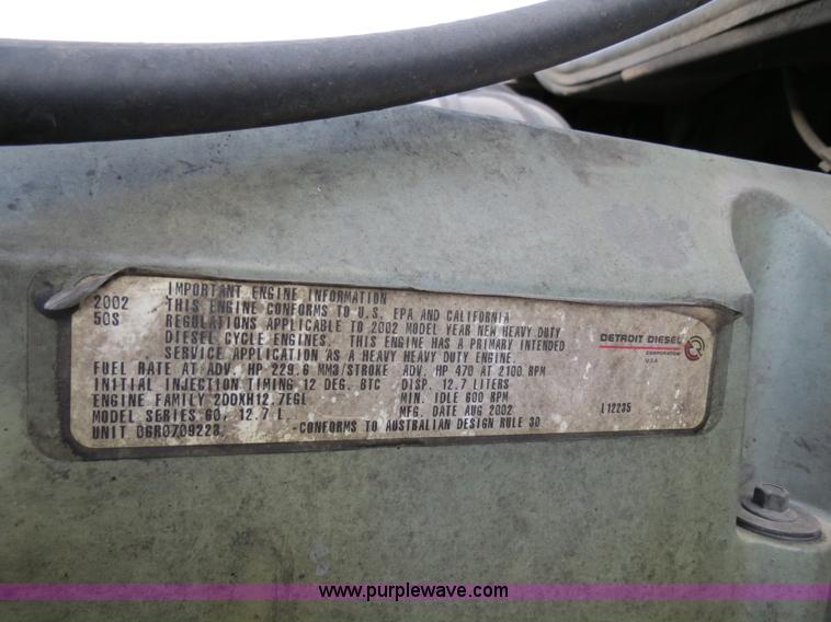 image for item B4594 2003 Freightliner ST120 semi truck