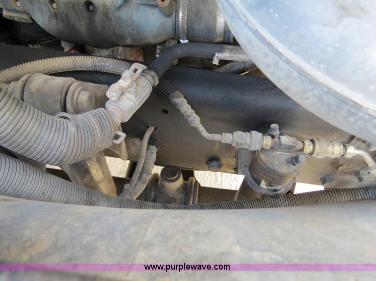 image for item B4594 2003 Freightliner ST120 semi truck