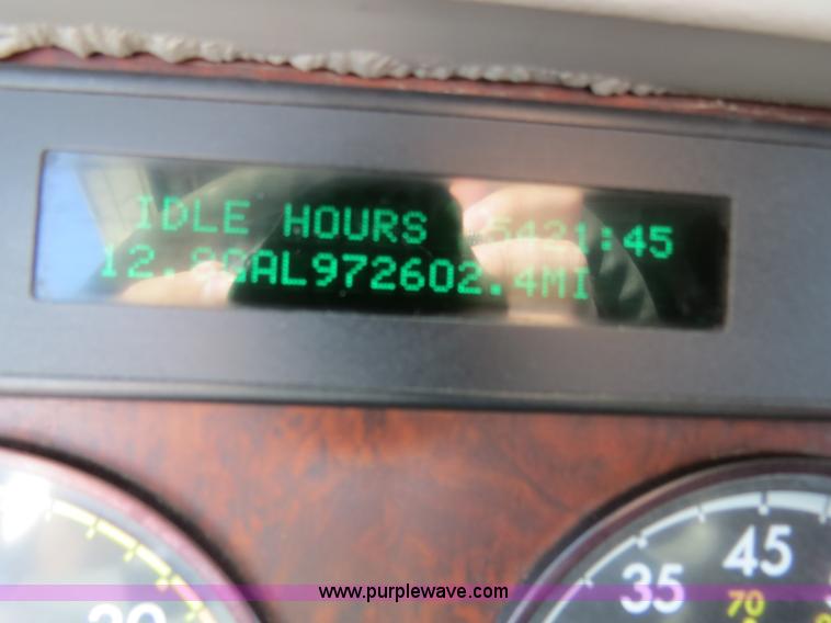 image for item B4603 2003 Freightliner ST120 semi truck