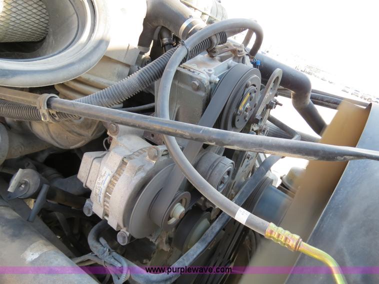 image for item B4603 2003 Freightliner ST120 semi truck