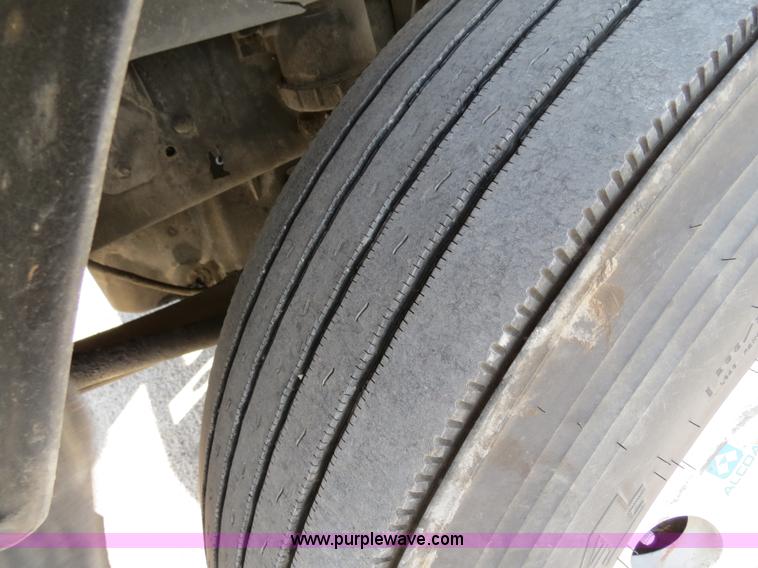 image for item B4603 2003 Freightliner ST120 semi truck