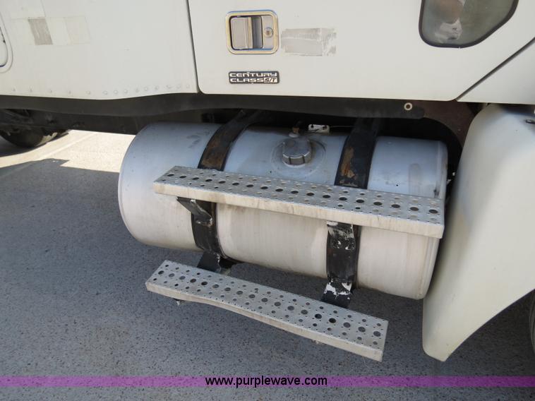 image for item B4603 2003 Freightliner ST120 semi truck