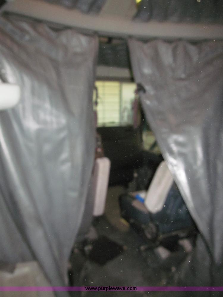 image for item B5340 1997 Kenworth T600 semi truck