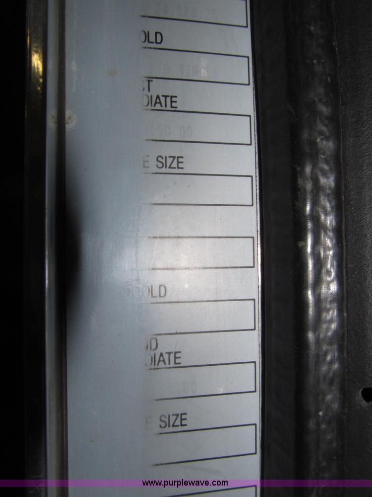 image for item B5340 1997 Kenworth T600 semi truck