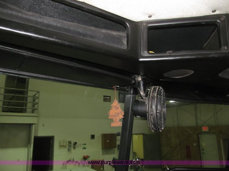 image for item B5342 1995 Freightliner FLD120 semi truck