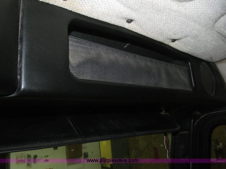 image for item B5342 1995 Freightliner FLD120 semi truck