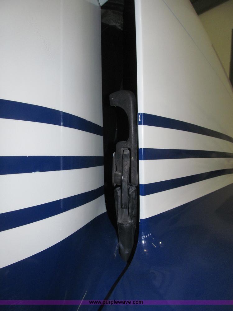 image for item B5346 2001 Freigtliner Century day cab semi truck