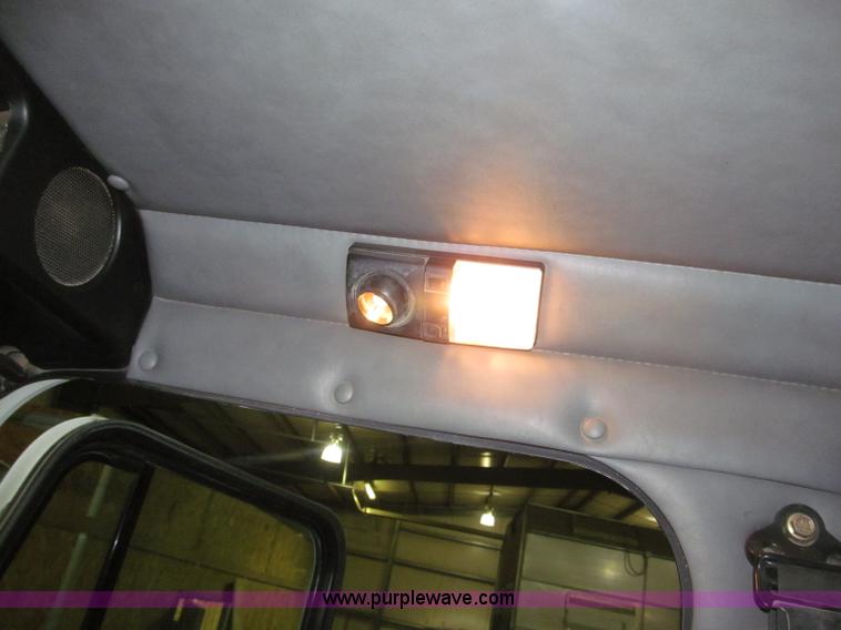 image for item B5348 1998 Freightliner FLD120 day cab semi truck