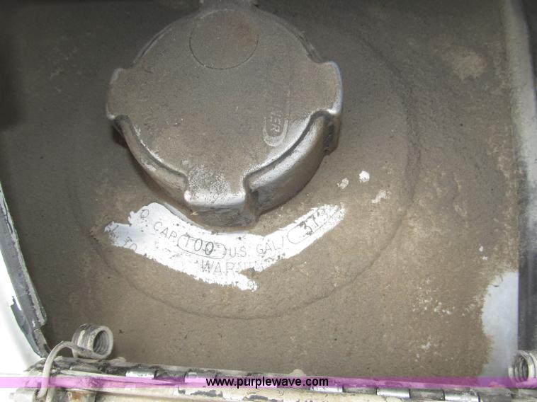 image for item B5349 2001 Freightliner Century Class day cab semi truck