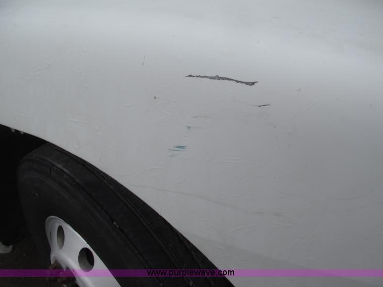 image for item B5349 2001 Freightliner Century Class day cab semi truck