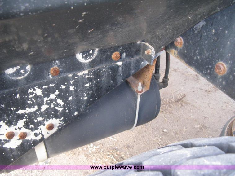 image for item B8407 1996 Kenworth T600B semi truck