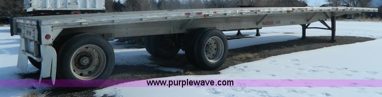 image for item G7685 1993 Reitnouer 48' aluminum trailer