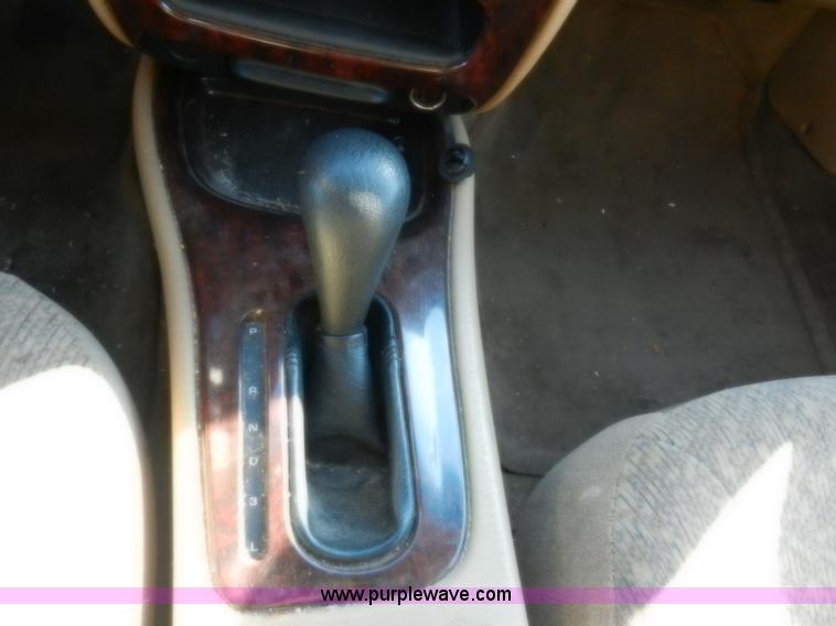 image for item A3903 1999 Chrysler Concorde LX