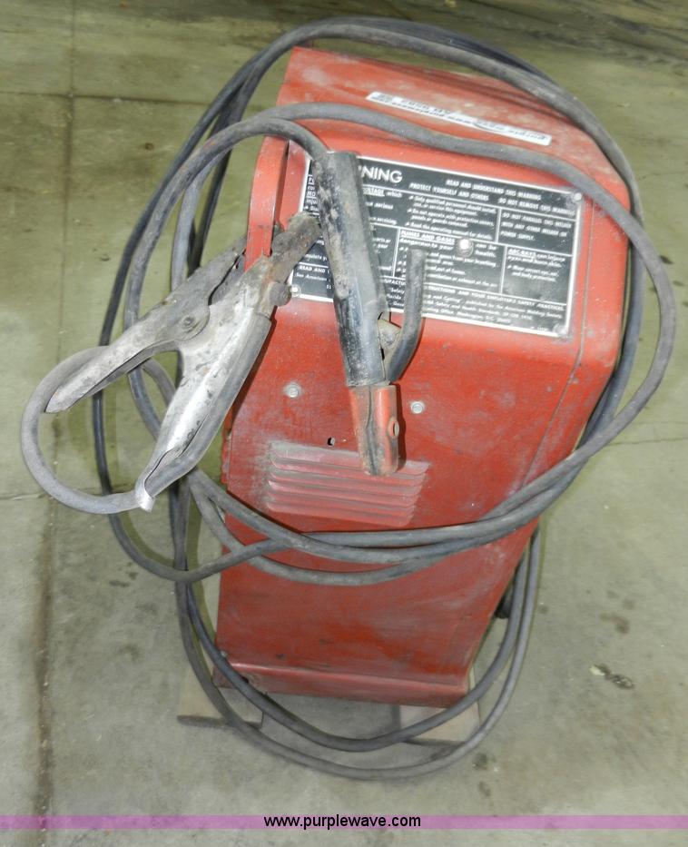 image for item AB9582 Lincoln AC/DC arc welder