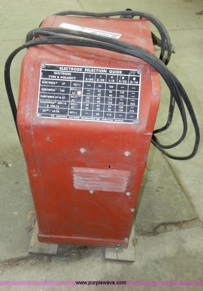 image for item AB9582 Lincoln AC/DC arc welder