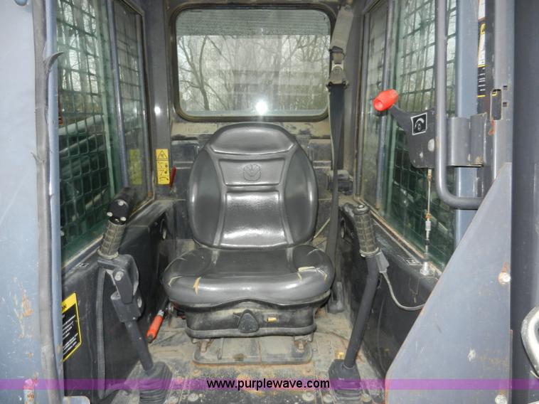 image for item AB9597 New Holland LS180 skid steer