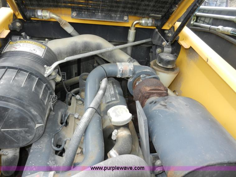 image for item AB9597 New Holland LS180 skid steer