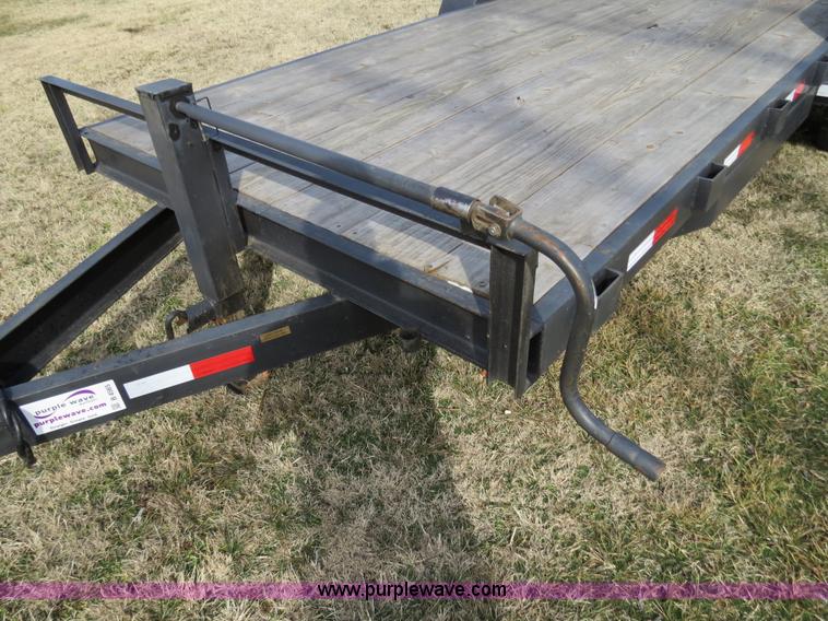 image for item B4565 2006 Bar H sprayer/equipment trailer